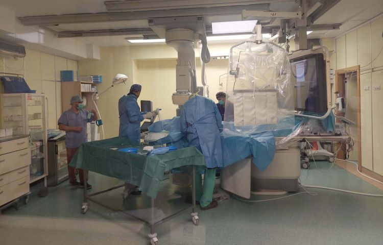 Pierwszy na&nbsp;Podkarpaciu małoinwazyjny zabieg na&nbsp;sercu w&nbsp;Rzeszowie [ZDJĘCIA]