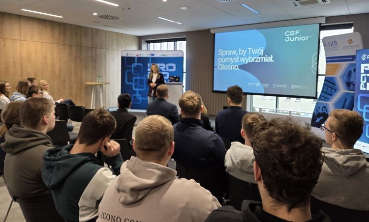 Młodzi innowatorzy z Podkarpacia stawiają na biznes. Ruszyły warsztaty Carpathian Startup Fest Junior 1 - Polskie Radio Rzeszów Młodzi innowatorzy z Podkarpacia stawiają na biznes. Ruszyły warsztaty Carpathian Startup Fest Junior