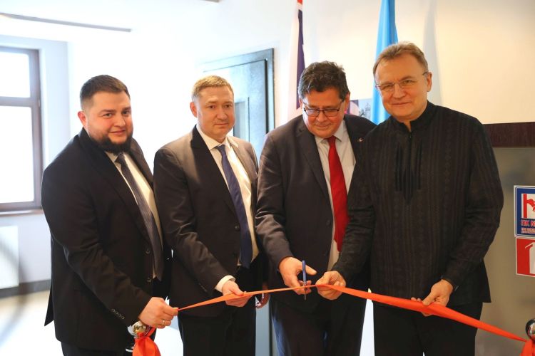 We&nbsp;Lwowie otwarto biuro Ambasady Brytyjskiej. Nowy ośrodek dla zachodniej Ukrainy