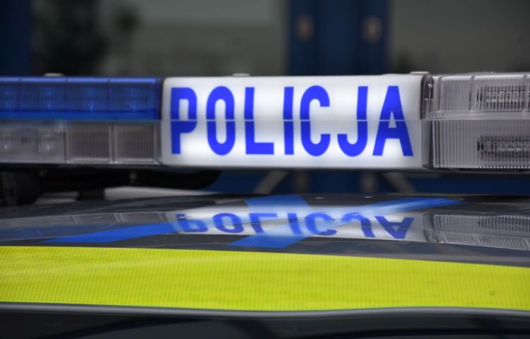 30-latka straciła 100 tys. zł przez fałszywą ofertę pracy w sieci 1 - Polskie Radio Rzeszów 30-latka straciła 100 tys. zł przez fałszywą ofertę pracy w sieci