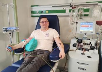 Przeworski policjant oddał szpik dla genetycznego bliźniaka