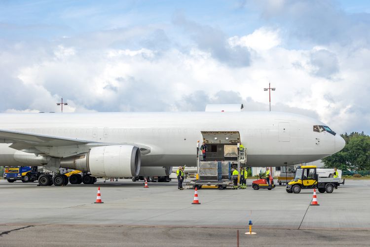 Lotnisko Rzeszów-Jasionka z&nbsp;rekordem cargo. W&nbsp;2025 roku obsłużyło blisko 25 tys. ton towarów