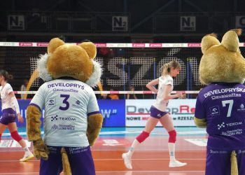 DevelopRes Rzeszów gra o&nbsp;kolejne zwycięstwo. Starcie z&nbsp;Volley Wrocław rozpoczęte [LIVE]