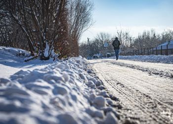 Ostrzeżenie przed&nbsp;intensywnymi opadami śniegu. Alert dla kilkunastu powiatów