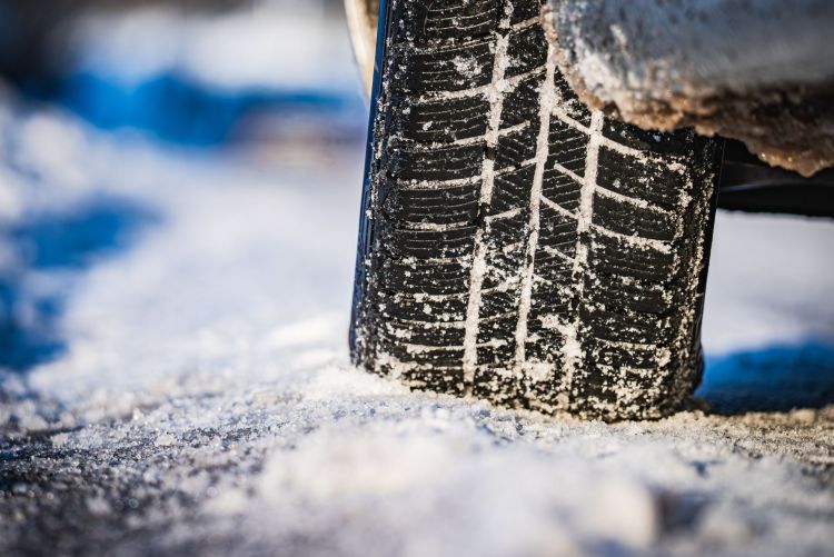 Śnieg na Podkarpaciu. Ostrzeżenia IMGW i trudne warunki na drogach 1 - Polskie Radio Rzeszów Śnieg na Podkarpaciu. Ostrzeżenia IMGW i trudne warunki na drogach
