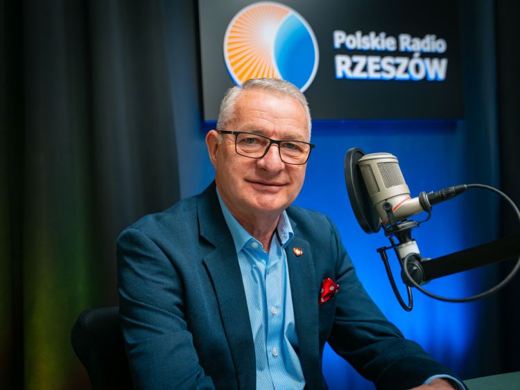 M. Rząsa: Pieniądze z&nbsp;SAFE mogą wzmocnić nie&nbsp;tylko&nbsp;przemysł zbrojeniowy