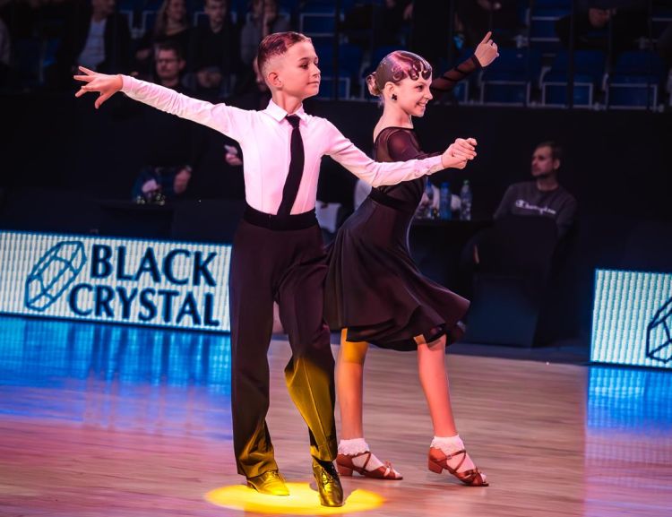 Młodzi, ambitni i&nbsp;w&nbsp;ciągłym ruchu. Taneczna Zamkolandia w&nbsp;Dobryninie