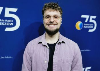 Psycholog o&nbsp;okazywaniu sobie miłości