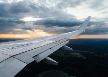 Problemy techniczne samolotu w&nbsp;Jasionce. Pasażerowie w&nbsp;końcu odlecieli do&nbsp;Hurghady