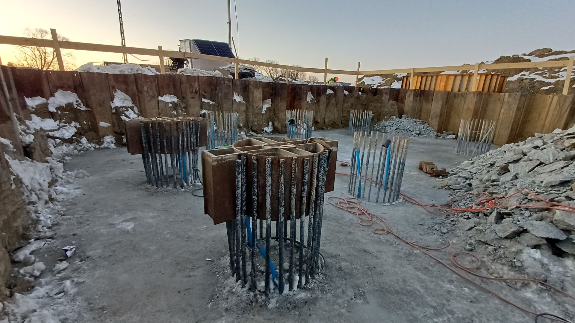 520 ton obciążenia. Drogowcy sprawdzali wytrzymałość pali pod wiaduktem na S19 2 - Polskie Radio Rzeszów 520 ton obciążenia. Drogowcy sprawdzali wytrzymałość pali pod wiaduktem na S19 - Polskie Radio Rzeszów