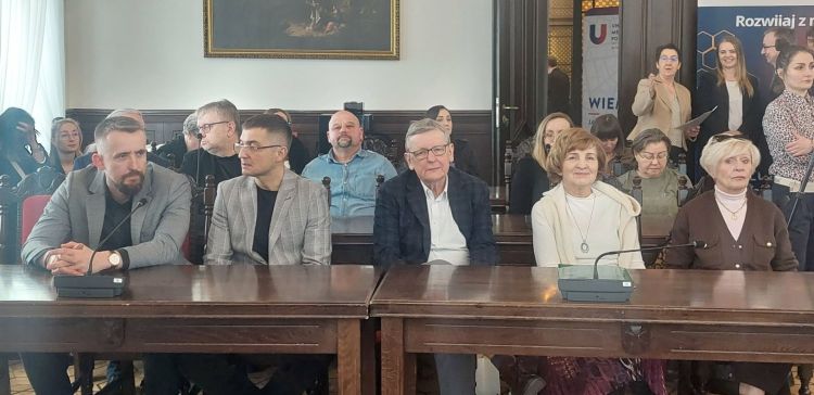 760 tys. zł przeznaczył Rzeszów na&nbsp;wsparcie organizacji pozarządowych