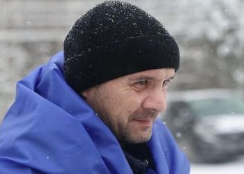 Oficjalnie pochowany ukraiński żołnierz powrócił z&nbsp;rosyjskiej niewoli