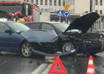 Seria zdarzeń na drogach. Dziecko potrącone na hulajnodze, kolizje w Rzeszowie 2 - Polskie Radio Rzeszów Automatycznie zapisany szkic