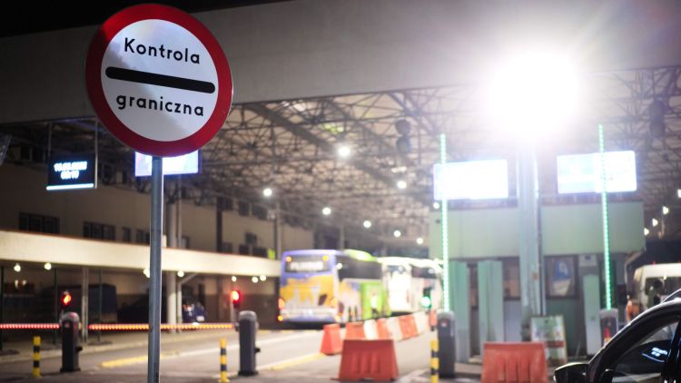 Ponad 630 fałszywych dokumentów na&nbsp;granicy z&nbsp;Podkarpaciem