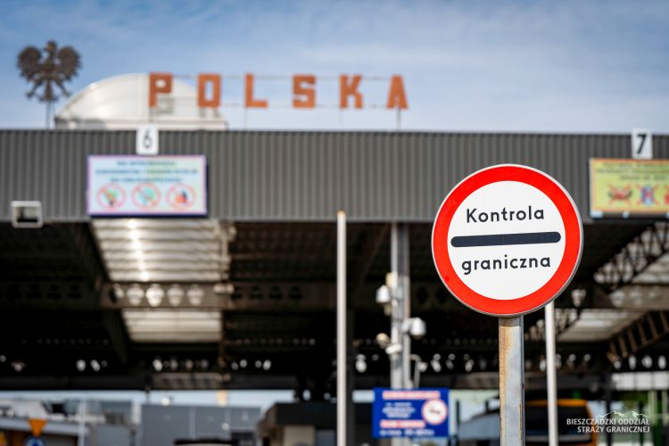 Poszukiwana ENA zatrzymana w&nbsp;Medyce. 35-latka podejrzana o&nbsp;oszustwa internetowe