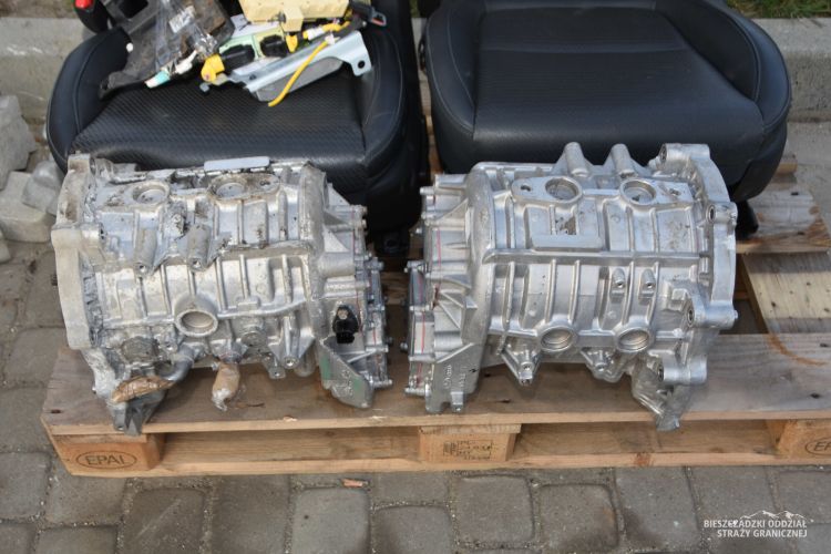 Nielegalne części samochodowe zatrzymane na&nbsp;granicy w&nbsp;Medyce