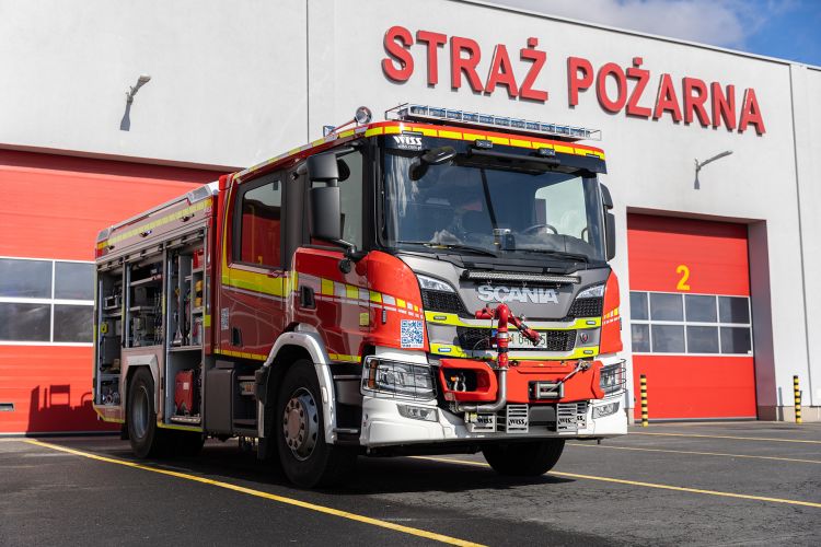 Nowy wóz strażacki w&nbsp;Porcie Lotniczym Rzeszów-Jasionka