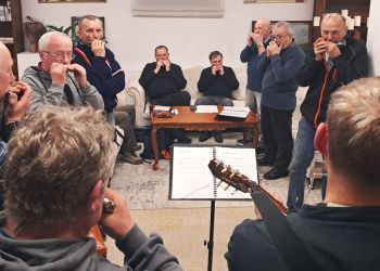 „Grupa harmonijkowa Spichlerz” – pasja, która&nbsp;wraca po&nbsp;latach