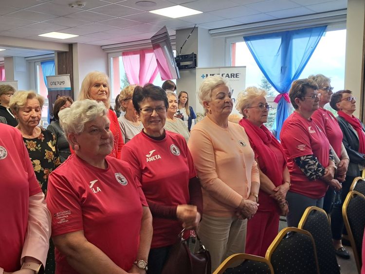 Wsparcie w&nbsp;chorobie nowotworowej. Gdzie szukać pomocy?