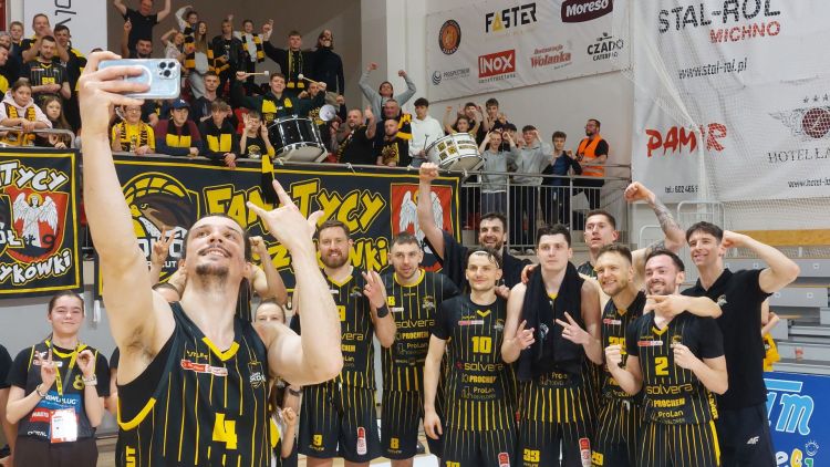 Sokoły z Łańcuta znów lepsze na własnym parkiecie - Polskie Radio Rzeszów