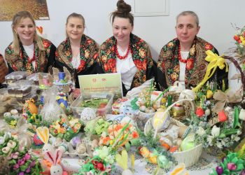 Kiermasz wielkanocny w Sędziszowie Małopolskim. Tradycje i rękodzieło na stoiskach 3 - Polskie Radio Rzeszów Kiermasz wielkanocny w Sędziszowie Małopolskim. Tradycje i rękodzieło na stoiskach