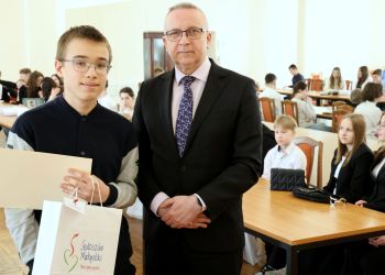 Konkurs historyczny o dziejach Sędziszowa Małopolskiego rozstrzygnięty 2 - Polskie Radio Rzeszów Konkurs historyczny o dziejach Sędziszowa Małopolskiego rozstrzygnięty