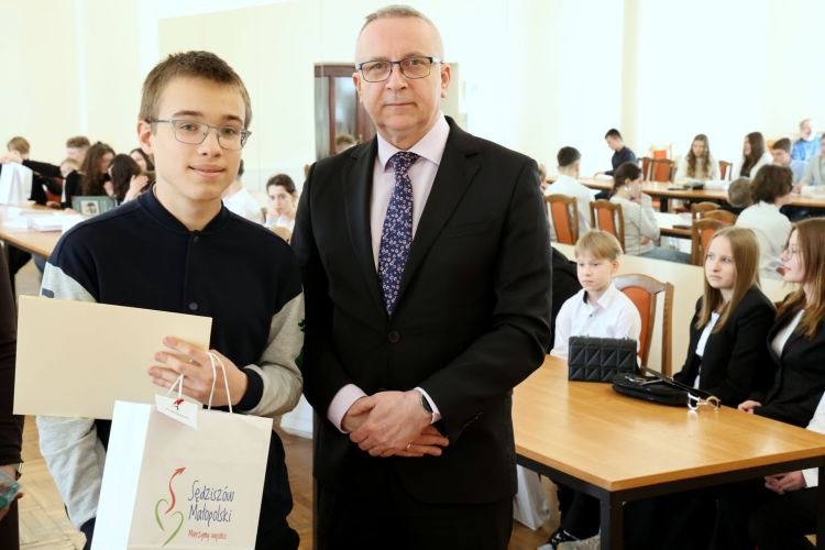 Konkurs historyczny o dziejach Sędziszowa Małopolskiego rozstrzygnięty 1 - Polskie Radio Rzeszów Konkurs historyczny o dziejach Sędziszowa Małopolskiego rozstrzygnięty