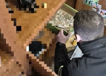 71-latek oszukany na&nbsp;kolekcjonerskie skarby. Stracił ponad 20 tys. złotych