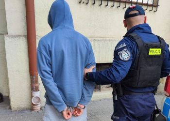 Brutalny atak na&nbsp;16-latka w&nbsp;Rzeszowie. 17-latek złamał mu&nbsp;nos