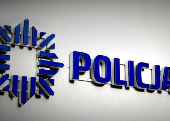 Policja szuka osoby, która&nbsp;zgubiła znaczą sumę pieniędzy