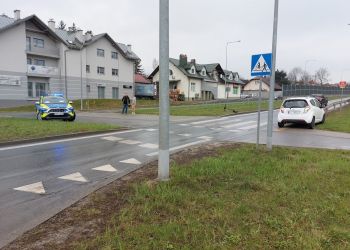 Potrącenie nastolatki na&nbsp;hulajnodze w&nbsp;Łańcucie. Poszkodowana trafiła do&nbsp;szpitala
