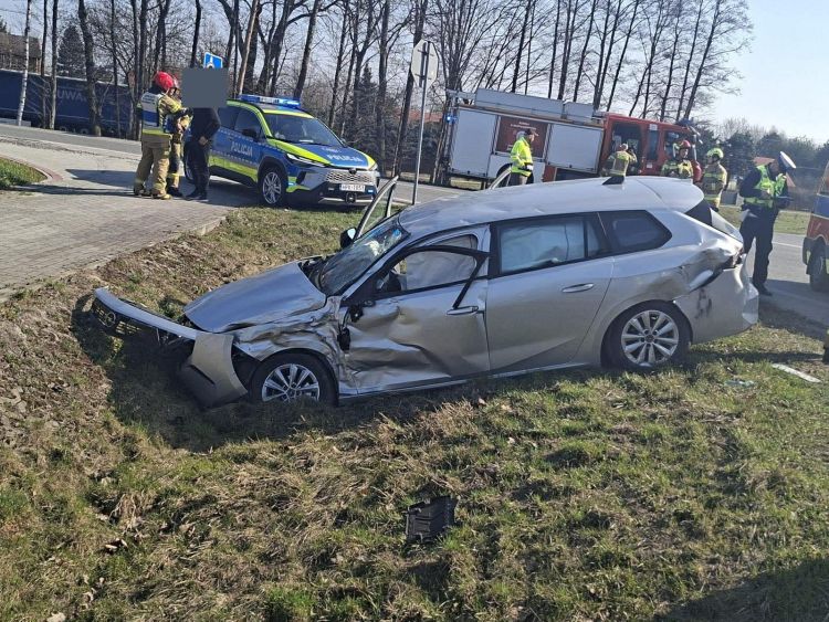 Zderzenie ciężarówki z&nbsp;osobówką w&nbsp;Jadachach. Nie&nbsp;ma&nbsp;już utrudnień na&nbsp;krajowej „9”