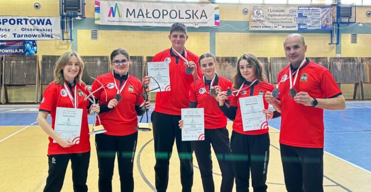 Medalowy sukces łuczników Trampa Jarosław na&nbsp;Młodzieżowych Mistrzostwach Polski