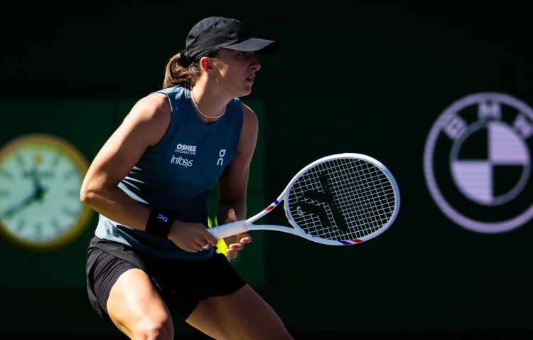 Iga Świątek odpadła z&nbsp;turnieju w&nbsp;Indian Wells. Porażka w&nbsp;ćwierćfinale