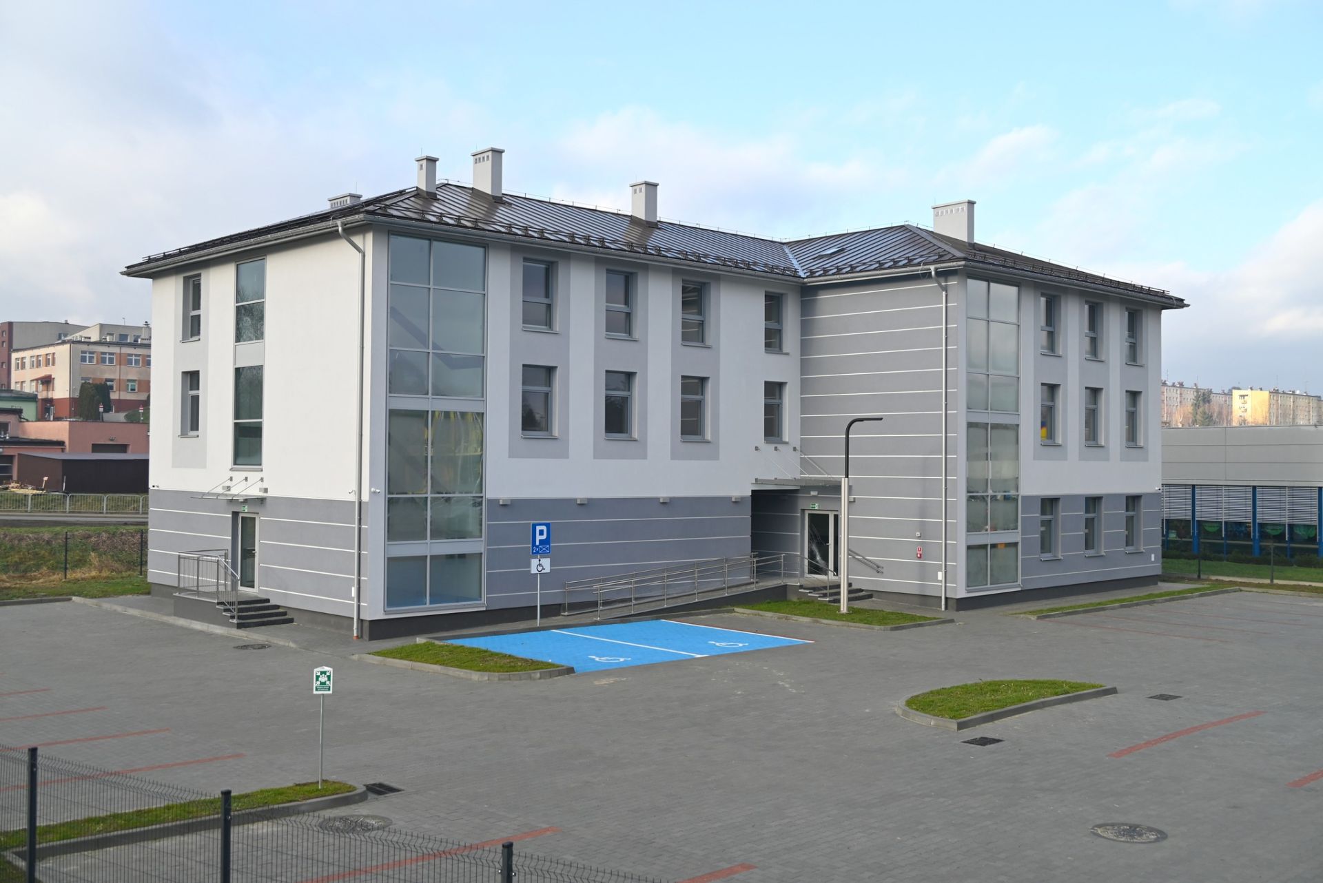 Brzozów z nową inwestycją. Budynek za 5,5 mln zł już służy mieszkańcom 6 - Polskie Radio Rzeszów Brzozów z nową inwestycją. Budynek za 5,5 mln zł już służy mieszkańcom - Polskie Radio Rzeszów