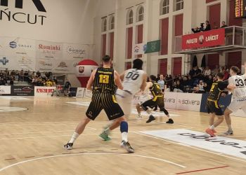 Jedenasta wygrana koszykarzy Sokoła Łańcut przed&nbsp;własną widownią