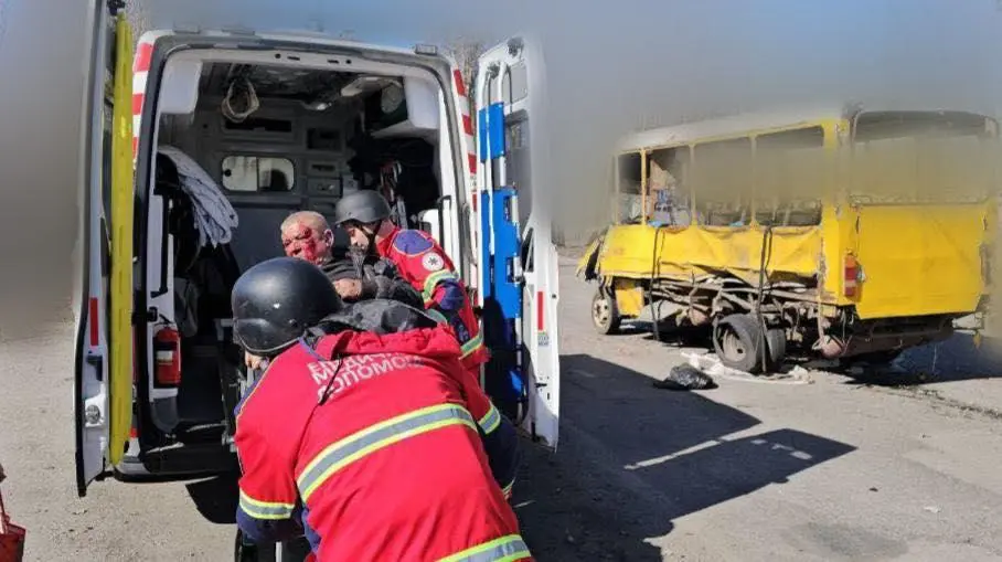 Atak drona na autobus w Chersoniu. 20 rannych, jedna osoba w stanie krytycznym - Polskie Radio Rzeszów