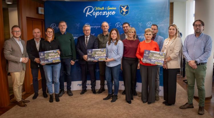 Ropczyce wprowadzają kartę mieszkańca. Będą zniżki i&nbsp;rabaty