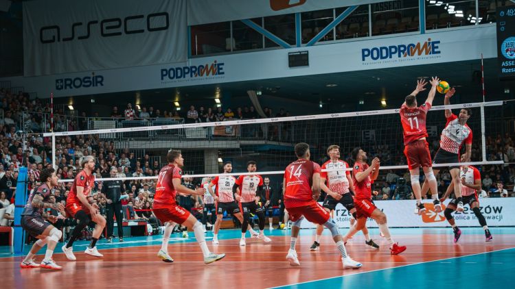 Porażka Asseco Resovii w&nbsp;pierwszym ćwierćfinale Ligi Mistrzów