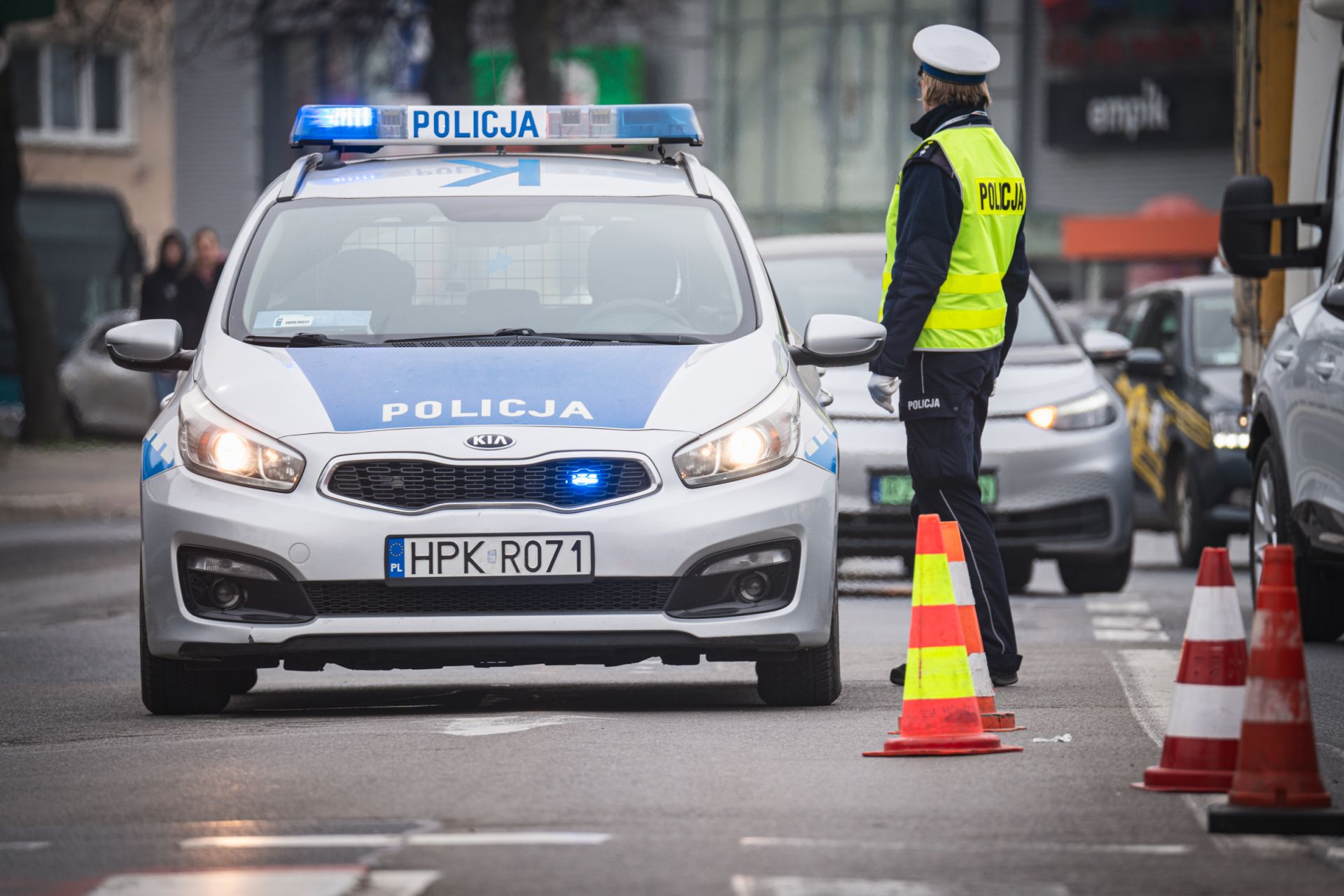 Poważne zdarzenie w Trzcianie. Samochód dostawczy potrącił rowerzystę • Wiadomości • Polskie Radio Rzeszów