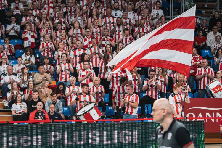 Siatkarze Resovii grają o&nbsp;awans do&nbsp;ćwierćfinału Ligi Mistrzów [AKTUALIZACJA]