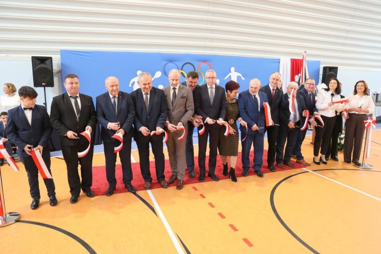 Nowa hala sportowa w&nbsp;Będziemyślu już otwarta