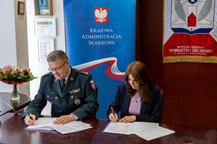 WSIiZ i&nbsp;IAS łączą siły w&nbsp;walce z&nbsp;cyberzagrożeniami
