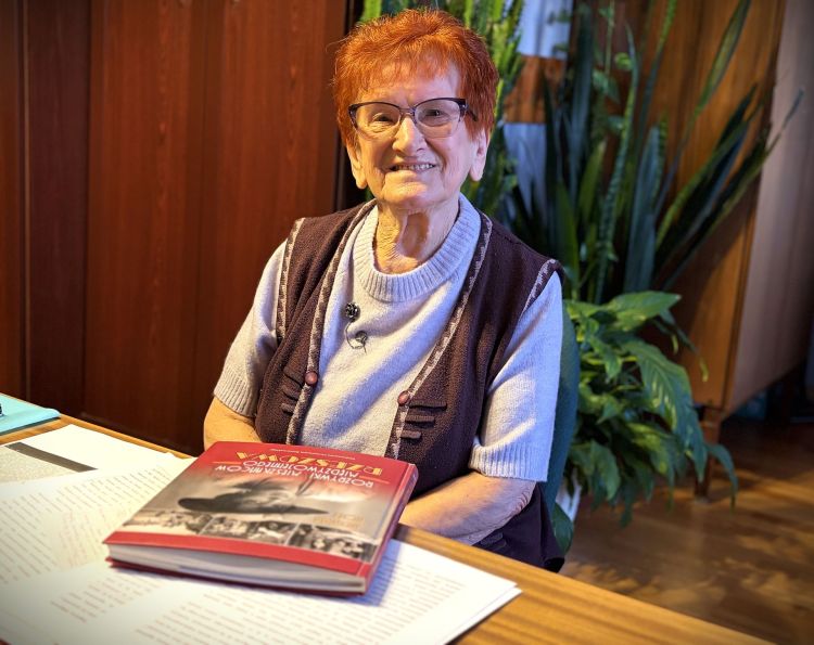 Prof. Jadwiga Hoff o rozrywkach mieszkańców międzywojennego Rzeszowa 1 - Polskie Radio Rzeszów Prof. Jadwiga Hoff o rozrywkach mieszkańców międzywojennego Rzeszowa