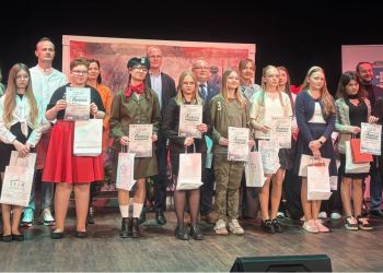 Finał konkursu „Marsz piosenko!”. Uczniowie zaprezentowali własne wiersze i&nbsp;pieśni żołnierskie