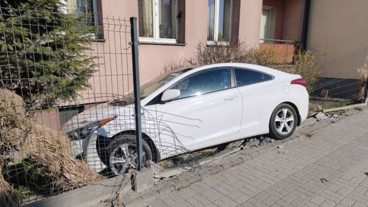 Potrącenie pieszego na&nbsp;ulicy Lisa Kuli w&nbsp;Rzeszowie. 33-latek trafił do&nbsp;szpitala