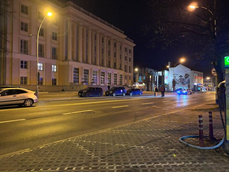 Kolizja trzech aut przy ul.&nbsp;Piłsudskiego w&nbsp;Rzeszowie. Możliwe utrudnienia w&nbsp;ruchu