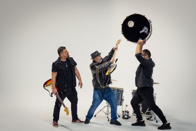 Zespół LIVER – historia, twórczość i&nbsp;nowa płyta „W Niepamięci”