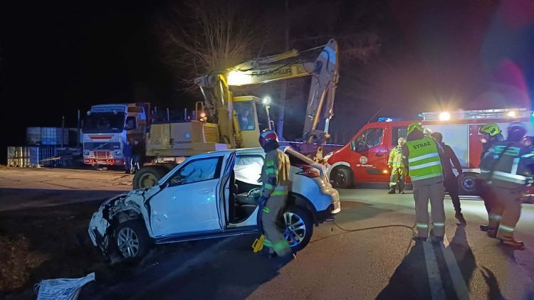 Wypadek w&nbsp;miejscowość Bachórzec na&nbsp;trasie Dynów-Dubiecko, droga już odblokowana [AKTUALIZACJA]