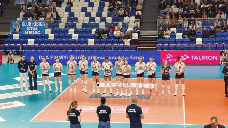 Siatkarki z&nbsp;Mielca wygrywają 3:2 z&nbsp;Sokołem Mogilno